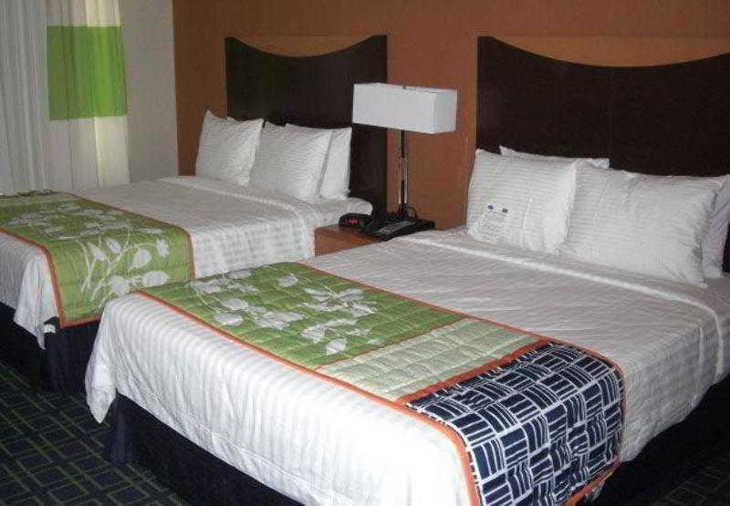 Fairfield Inn & Suites Santa Maria Exteriör bild